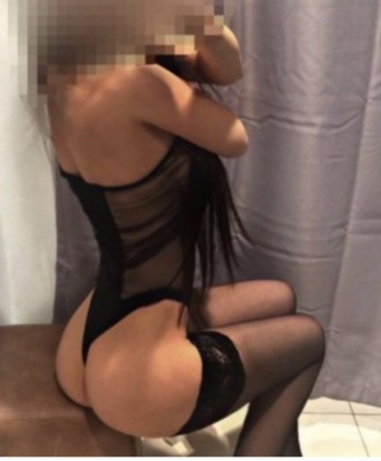 😚
Мои услуги включают классический секс, оральный секс и многое другое, чтобы наши встречи стали запоминающимися. 💋
У меня яркая внешность и утонченные манеры, я с легкостью преображуся в светскую даму или страстную игривую красавицу, чтобы удовлетворить все твои фантазии. 🔥
Мои фото настоящие, и я гарантирую полную конфиденциальность наших встреч. 📸
У меня много положительных отзывов и я всегда стремлюсь сделать тебя счастливым. 😊
Живу в Москве, и готова встретиться с тобой в уютной гостинице или у себя. 🏨
Давай соберемся вместе и окунемся в мир наслаждения и релаксации. 🌟
Набирай, я жду и готова сделать твои желания реальностью! 💫 Клавдия